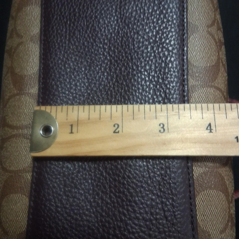 Coach Satchel Bag No. J1980-F80301 Brown Red Tan Med Size 14 x 9 x 3.5